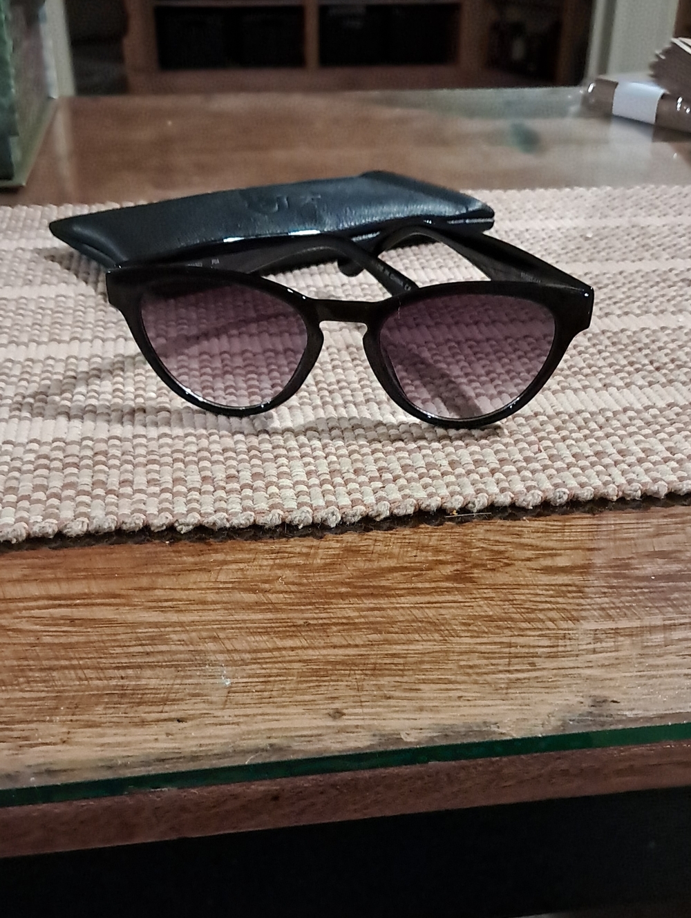 Christian Siriano Black Womans Pia Sunglasses